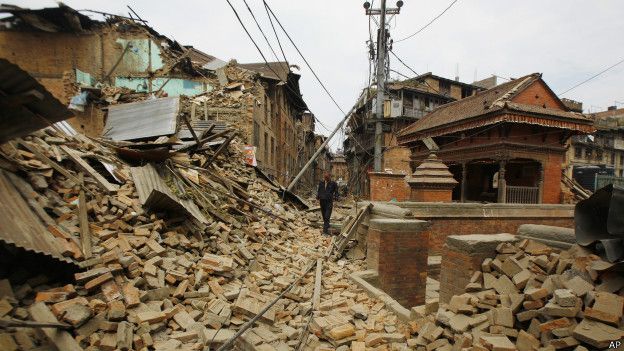 150426182205_nepal_quake_624x351_ap